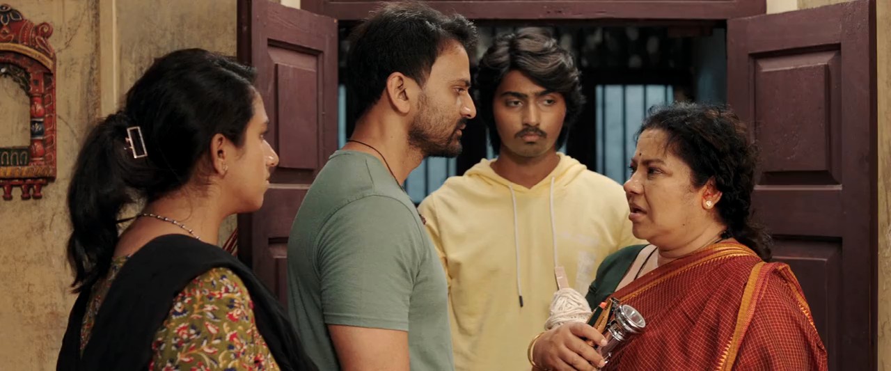 Kotee (2024) UNCUT WEBRip Hindi + Kan 720p x264 AVC HE-AAC 5.1 ESub CineVood.mkv_snapshot_00.16.53.625